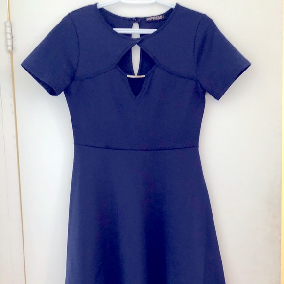 Dress - Picture 1 of 1